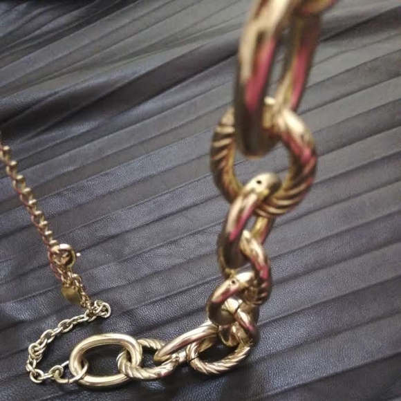 Natasha Gold Link Chain Necklace - Picture 7 of 8